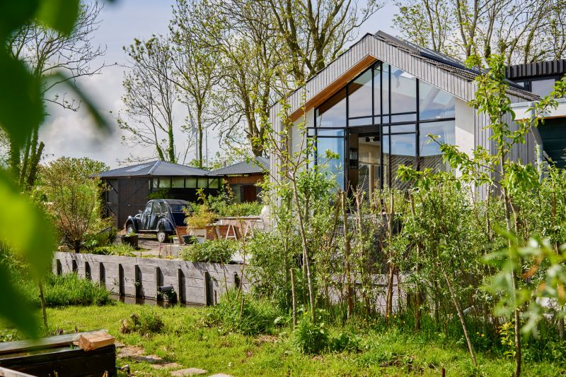 Self-built Barn