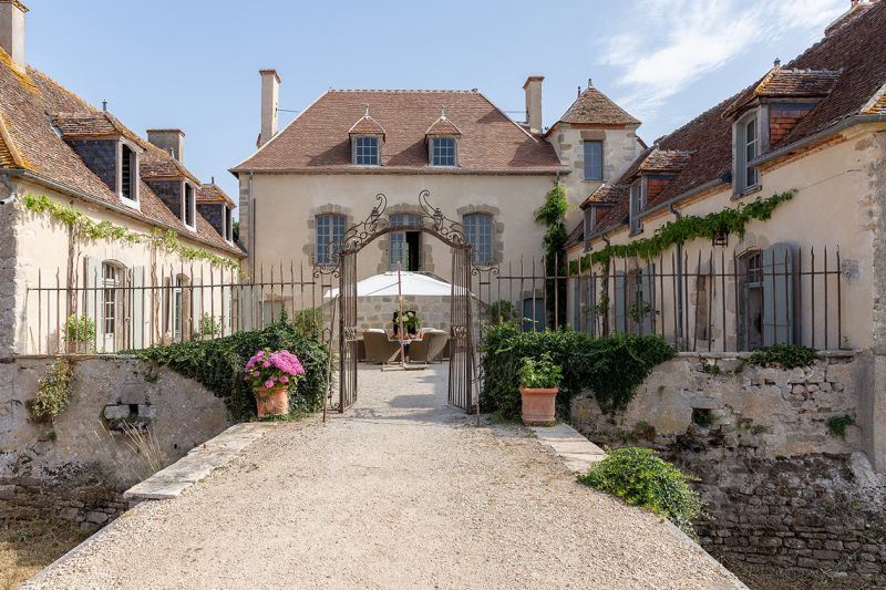 Beau Château