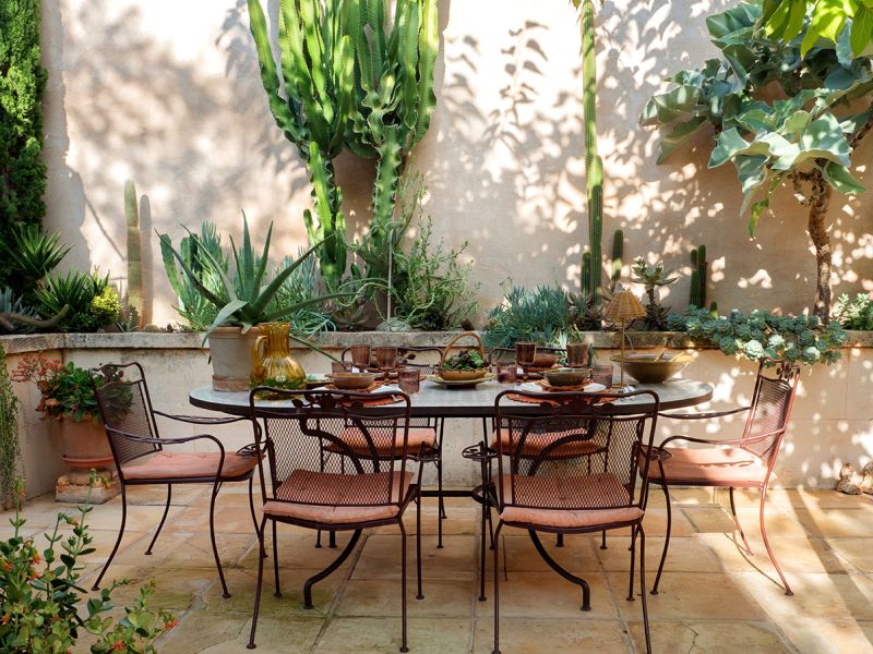 A Story of Splendour