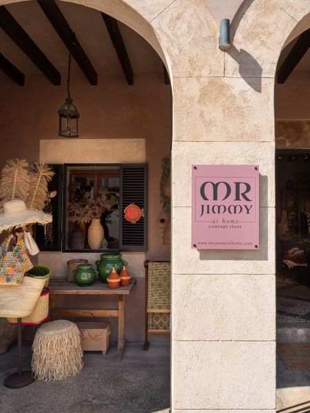 A Story of Splendour