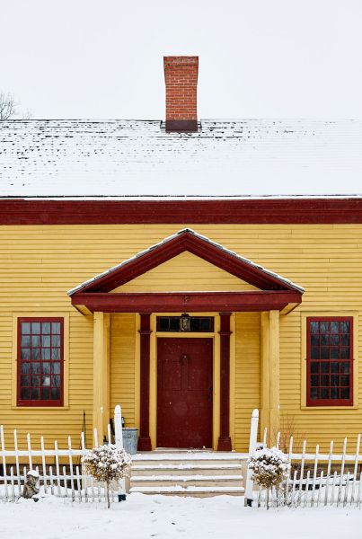 Canada’s Cosy Colonial